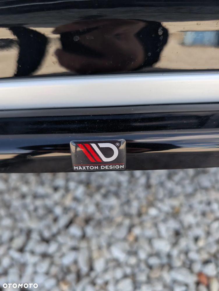 Volvo XC 90 D5 AWD R-Design 7os - 21