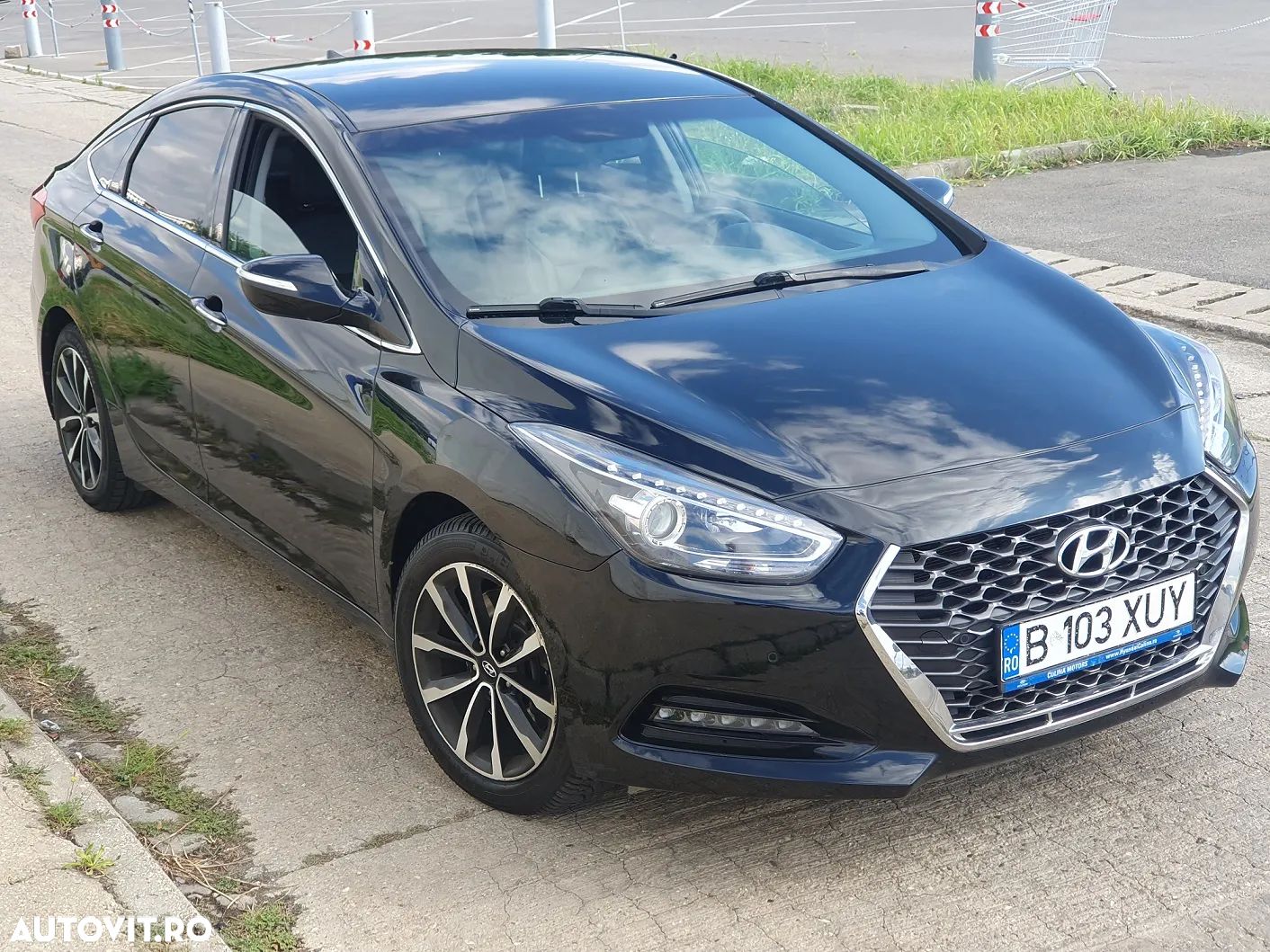 Hyundai i40 1.6 CRDI 7DCT Supreme Pack+ - 1