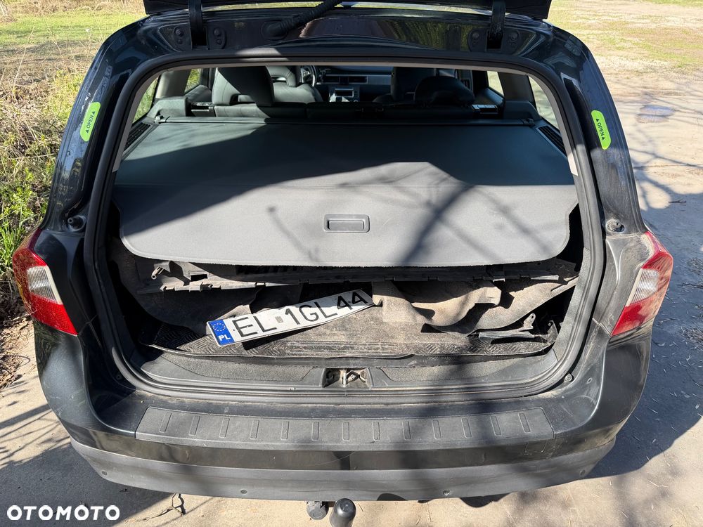 Volvo V70 2.0D Momentum - 11