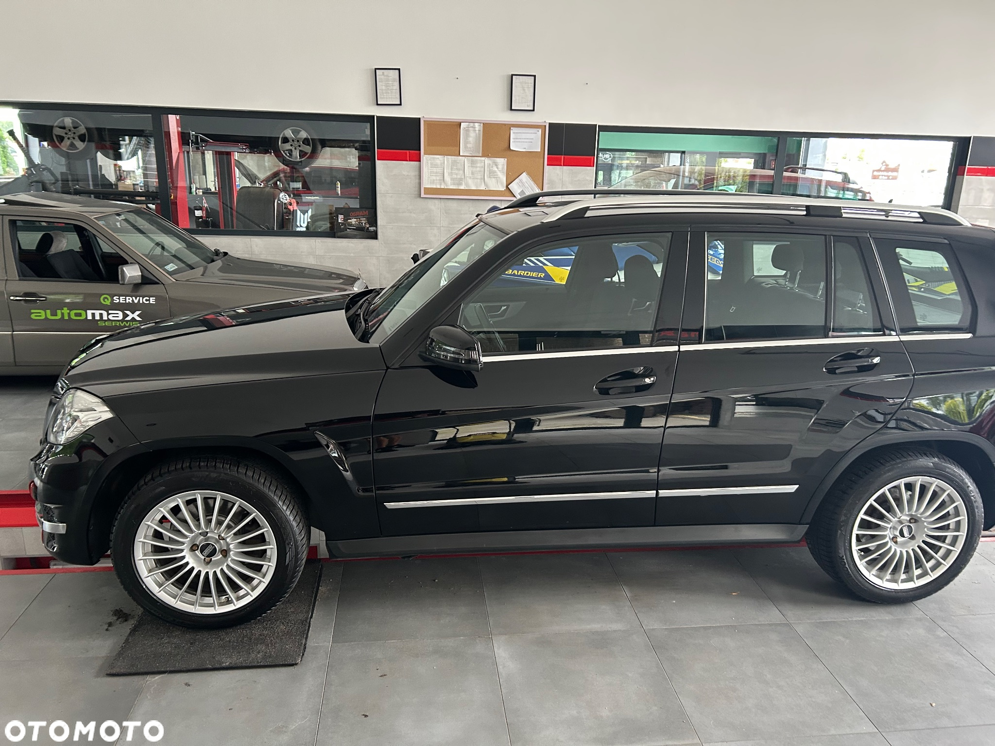 Mercedes-Benz GLK 200 CDI (BlueEFFICIENCY) 7G-TRONIC - 4