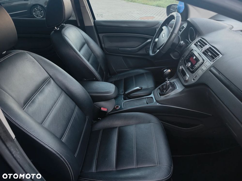 Ford Kuga 2.0 TDCi 4WD Titanium - 13