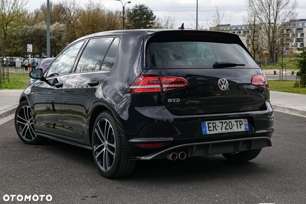 Volkswagen Golf 2.0 TDI BMT GTD - 4