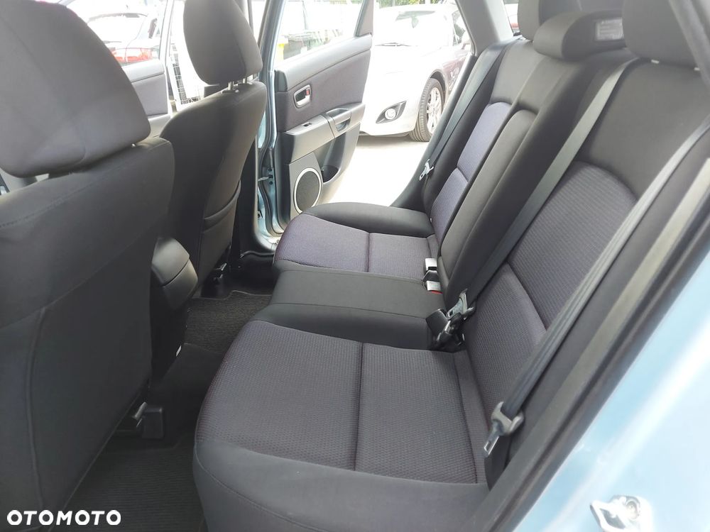 Mazda 3 1.6 Sport Active - 24