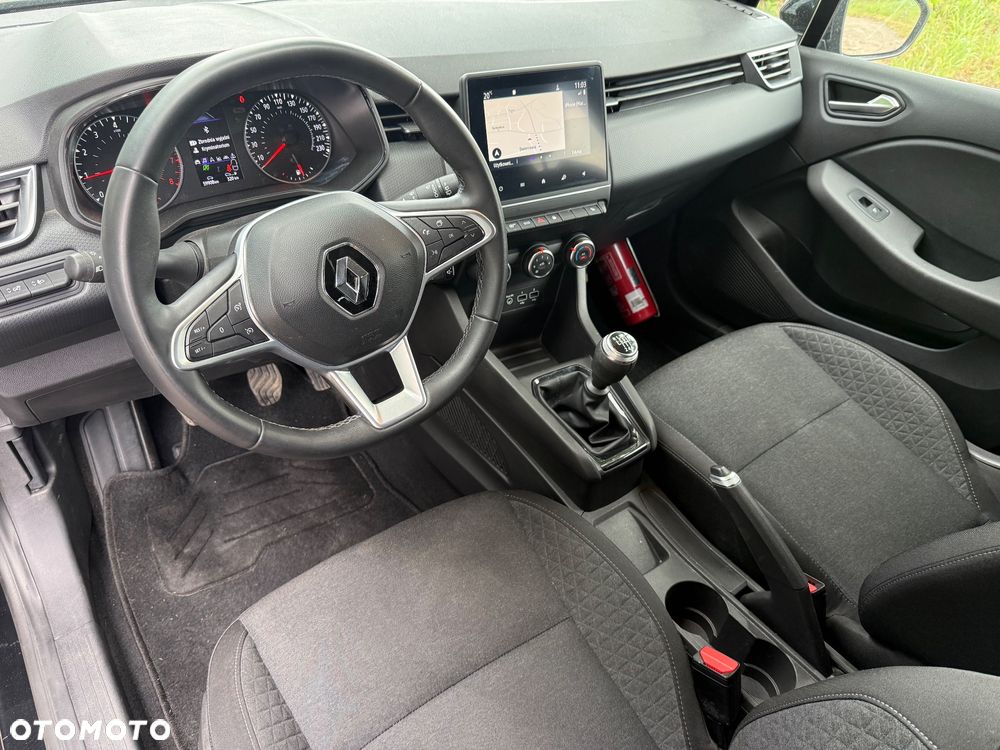 Renault Clio - 6