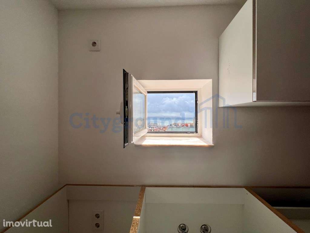 Dois apartamentos com terraço e vista de rio, perto da Graça - Grande imagem: 2/5