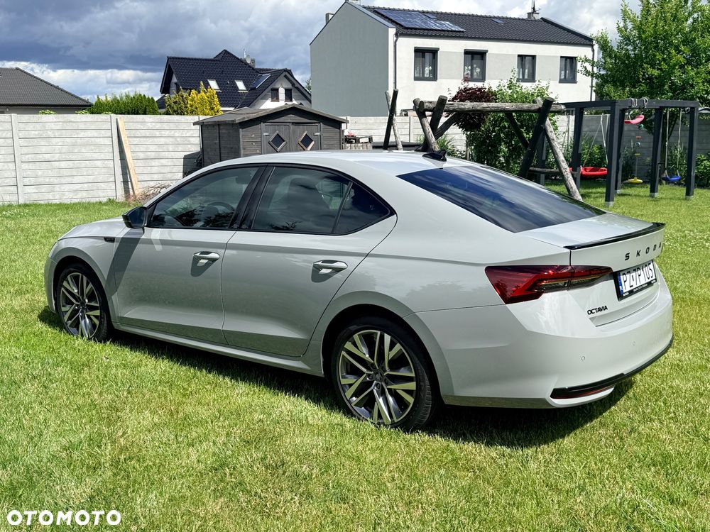 Skoda Octavia 2.0 TDI Sportline DSG - 7