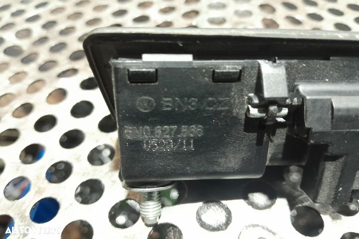 Buton deschidere portbagaj 5N0827566 5N0827566 Volkswagen VW Jetta 6 - 4
