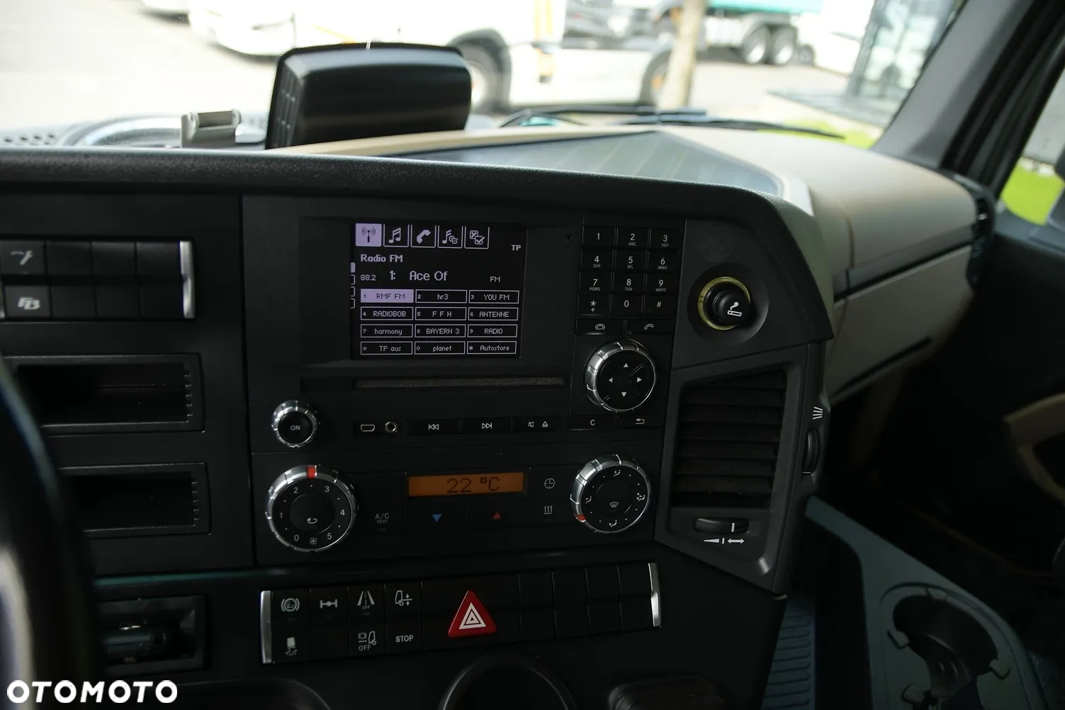 Mercedes-Benz ACTROS///* 1843///* NOWY///* 2019///* PRZEB.6000KM///* 6700KG///* ZABUDOWY MIĘDZYOSIOWE//* /STAN JAK NOWY !!! - 26