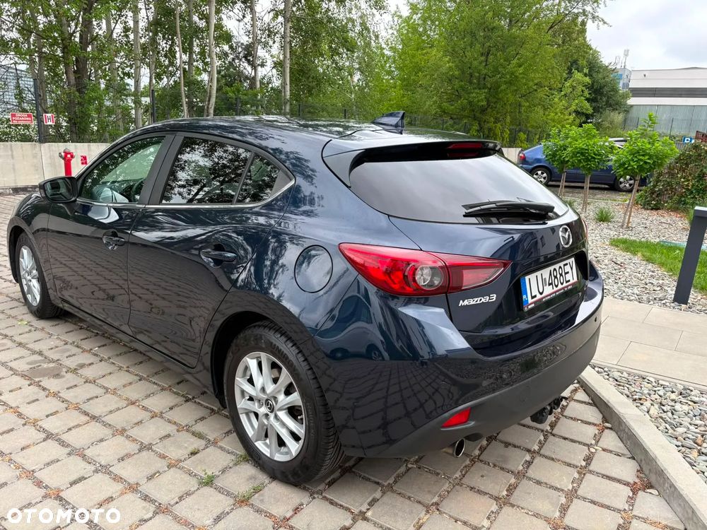 Mazda 3 - 4