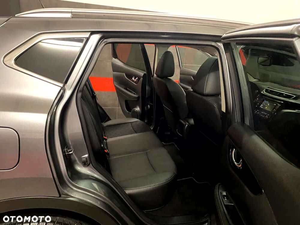 Nissan Qashqai 1.6 DIG-T 360 - 24