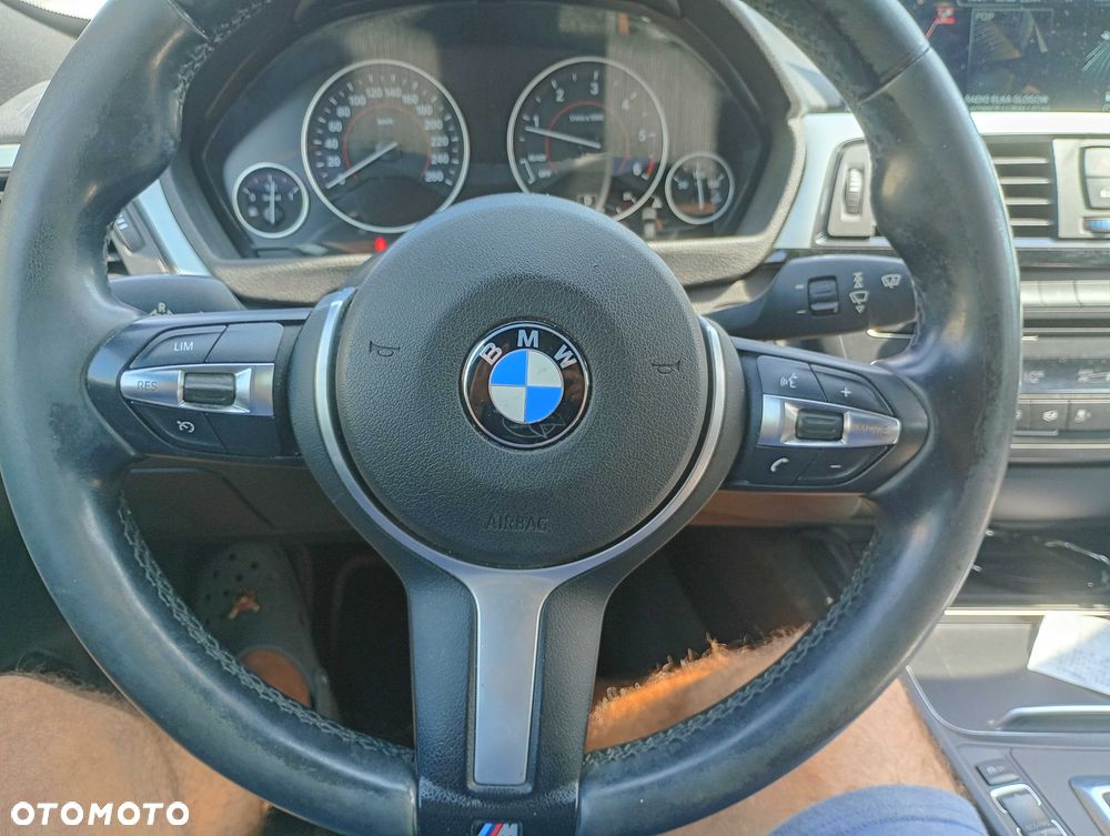 BMW 3GT - 5