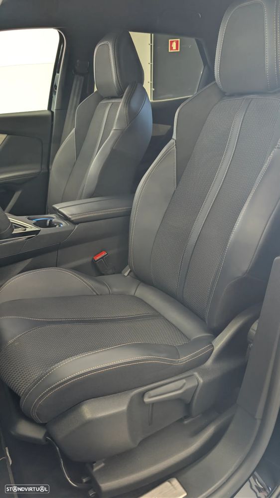 Peugeot 3008 1.5 BlueHDi GT EAT8 - 15