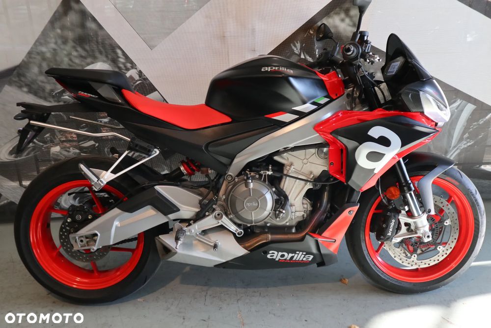 Aprilia Tuono - 19