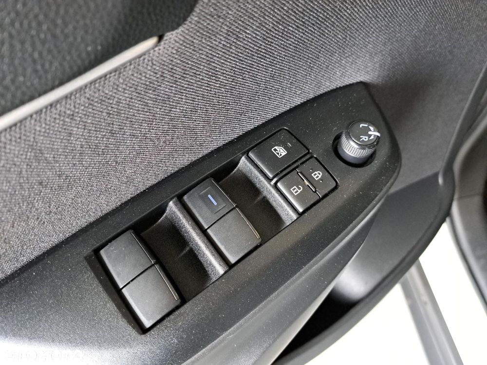 Toyota Yaris Cross Hybrid 1.5 Comfort - 25