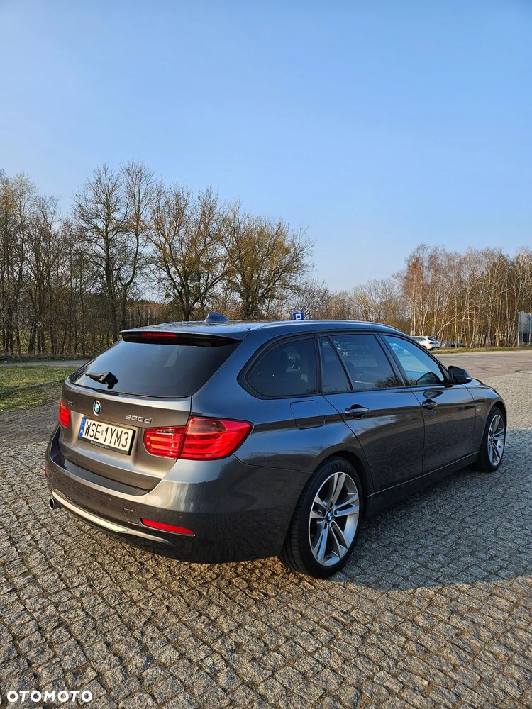 BMW Seria 3 320d Modern Line - 13