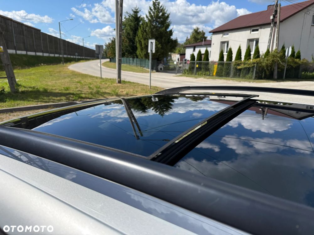 Volkswagen Golf Variant 1.2 TSI BlueMotion Technology MATCH - 25