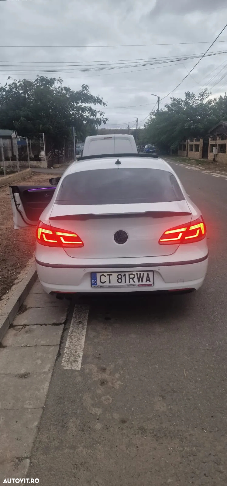 Volkswagen Passat CC 2.0 TDI DSG BMT - 2