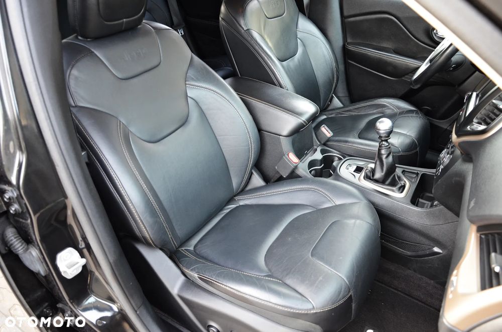 Jeep Cherokee 2.0 MJD Active Drive I Limited - 38