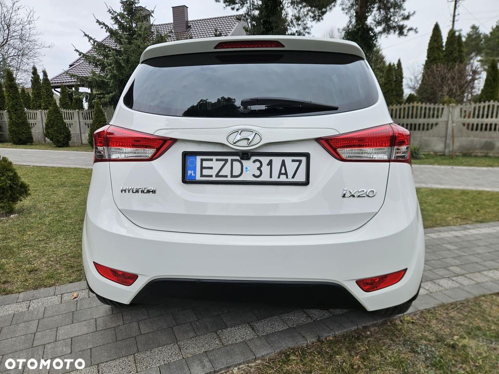 Hyundai ix20 1.6 Classic + - 4