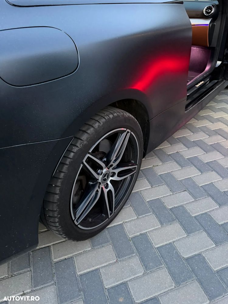 Mercedes-Benz E 400 4MATIC - 3