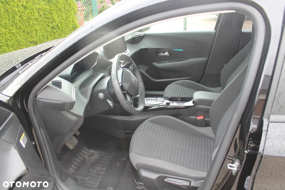 Peugeot 208 Elektromotor 136 E-Style - 9