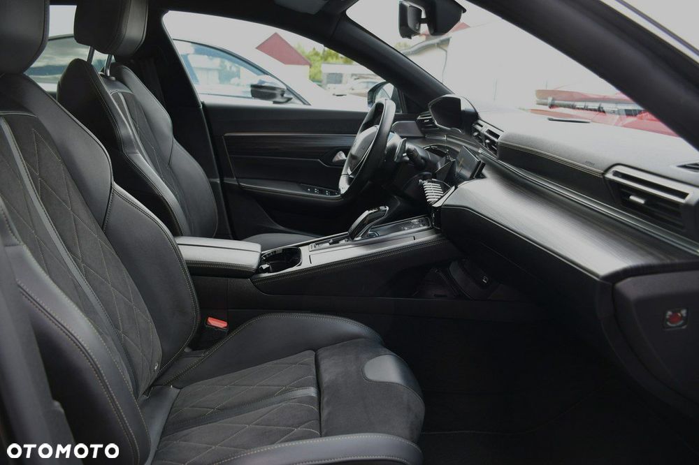 Peugeot 508 225 e-EAT8 GT - 24