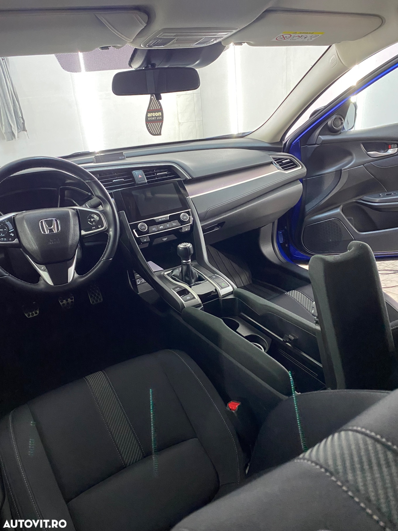 Honda Civic 1.5 VTEC Turbo Sport - 14