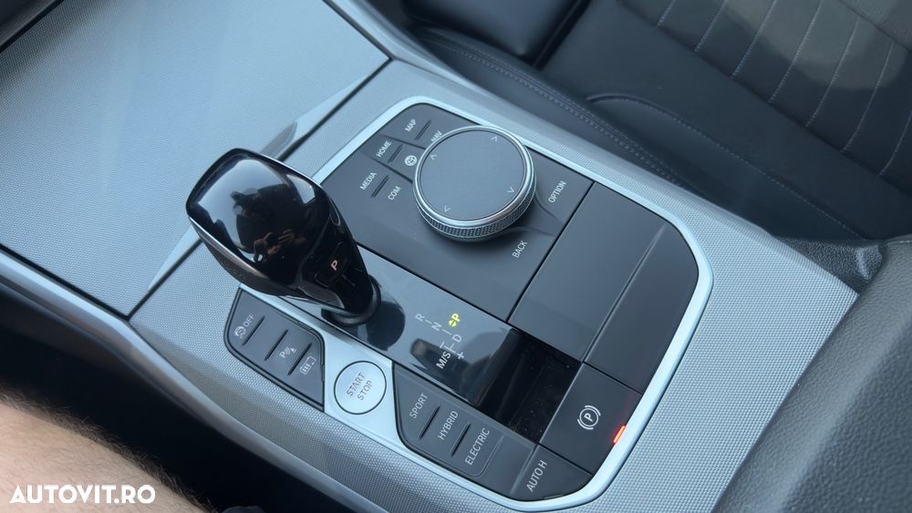 BMW Seria 3 - 16