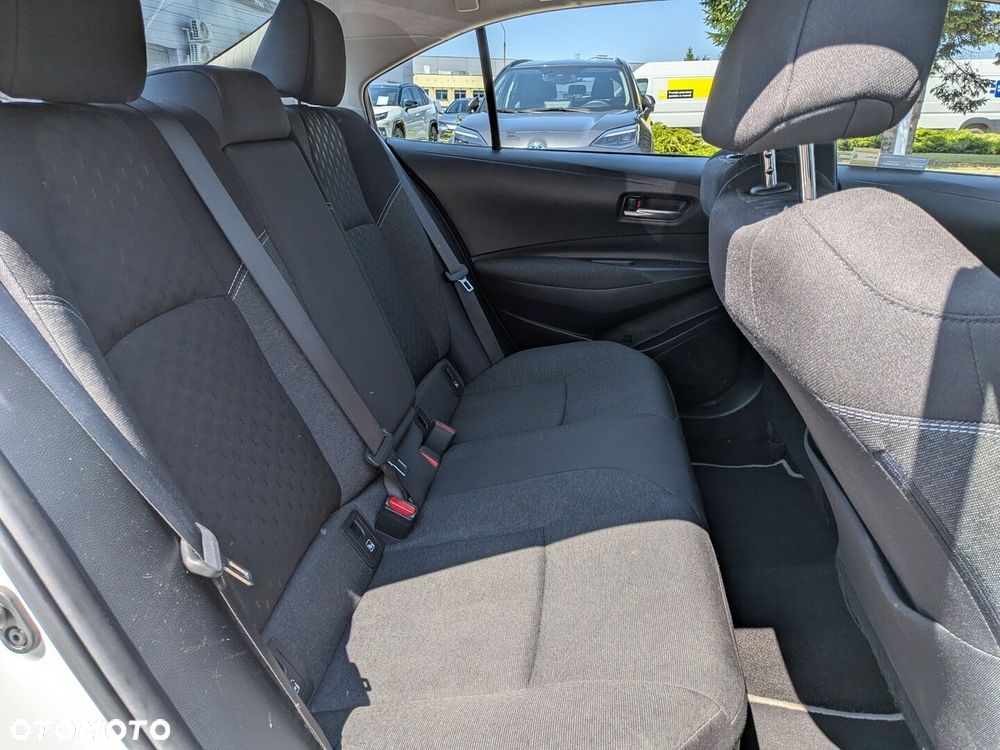 Toyota Corolla 1.8 Hybrid Comfort - 22