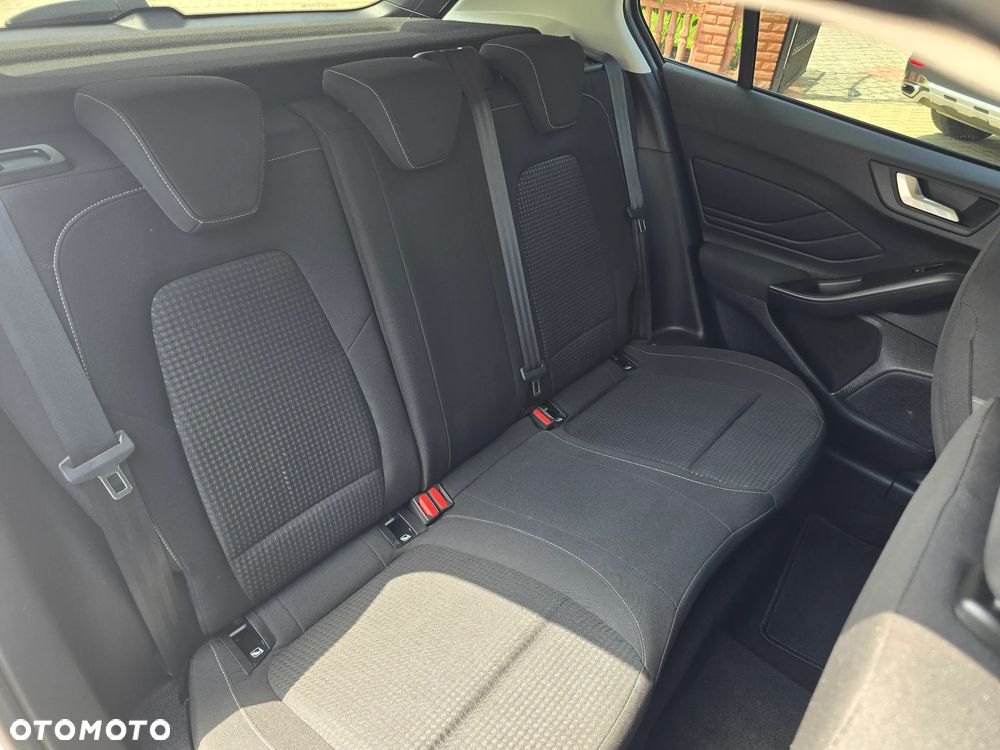 Ford Focus - 14