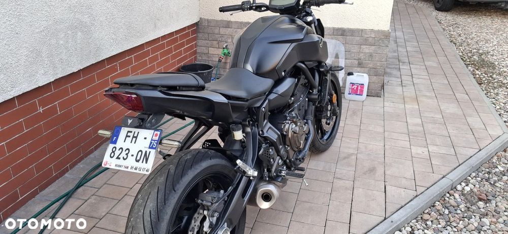 Yamaha MT - 16