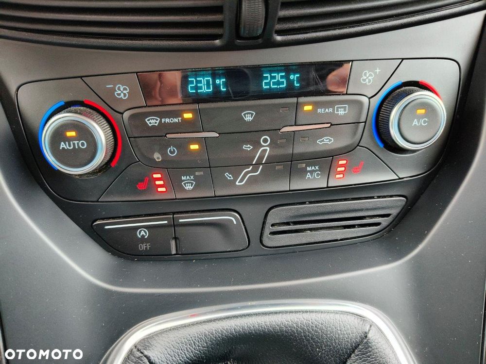 Ford C-MAX 1.5 EcoBoost Titanium ASS - 20