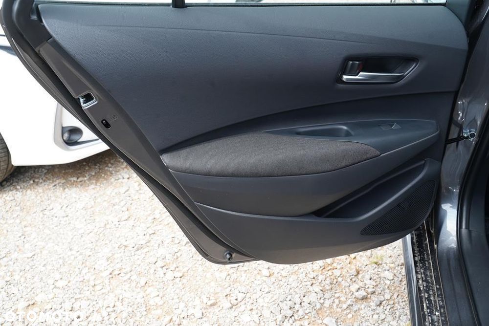 Toyota Corolla 1.8 Hybrid Comfort - 10