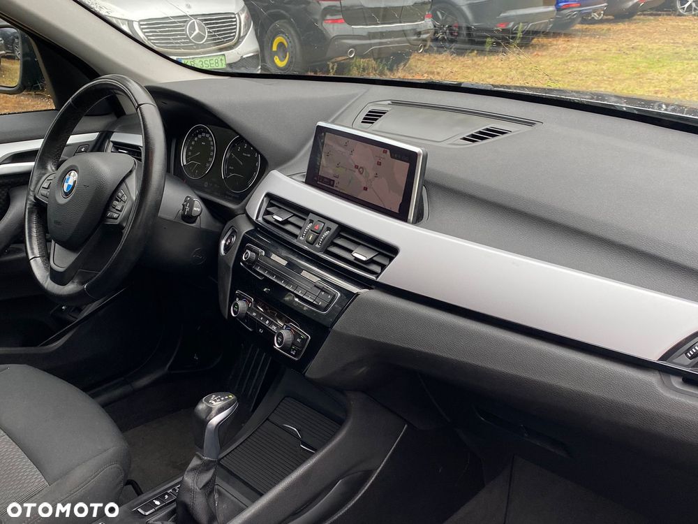 BMW X1 xDrive25e Business Edition - 14