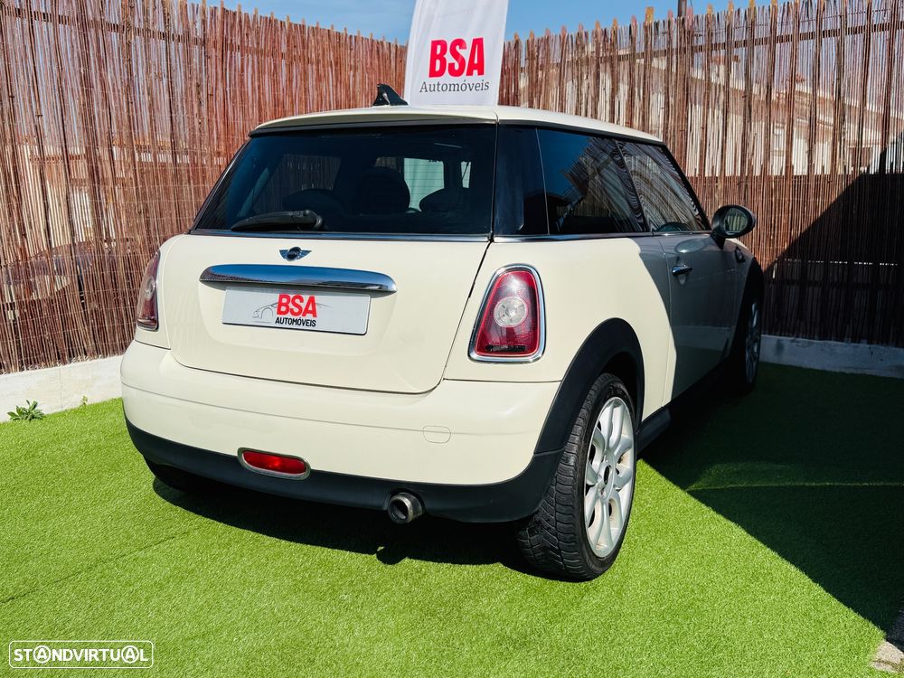 MINI 3 Portas One - 6