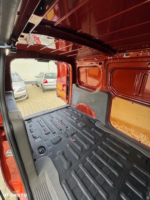 Ford TRANSIT CONNECT - 11