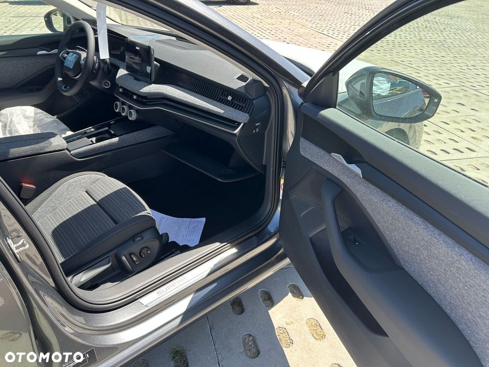 Skoda Superb - 12