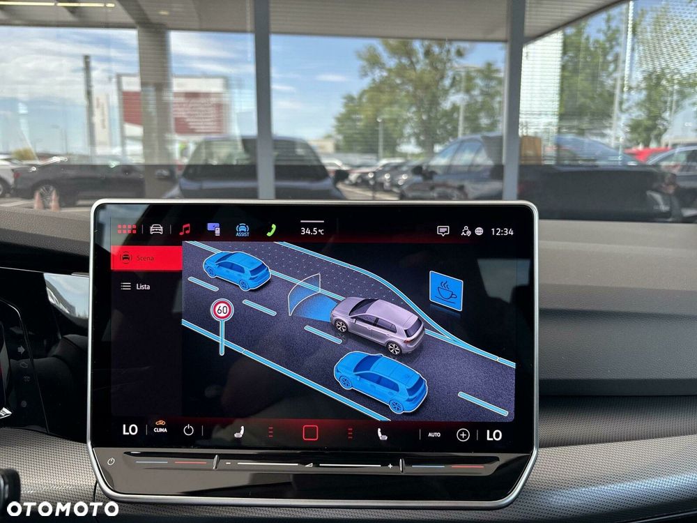 Volkswagen Golf - 24