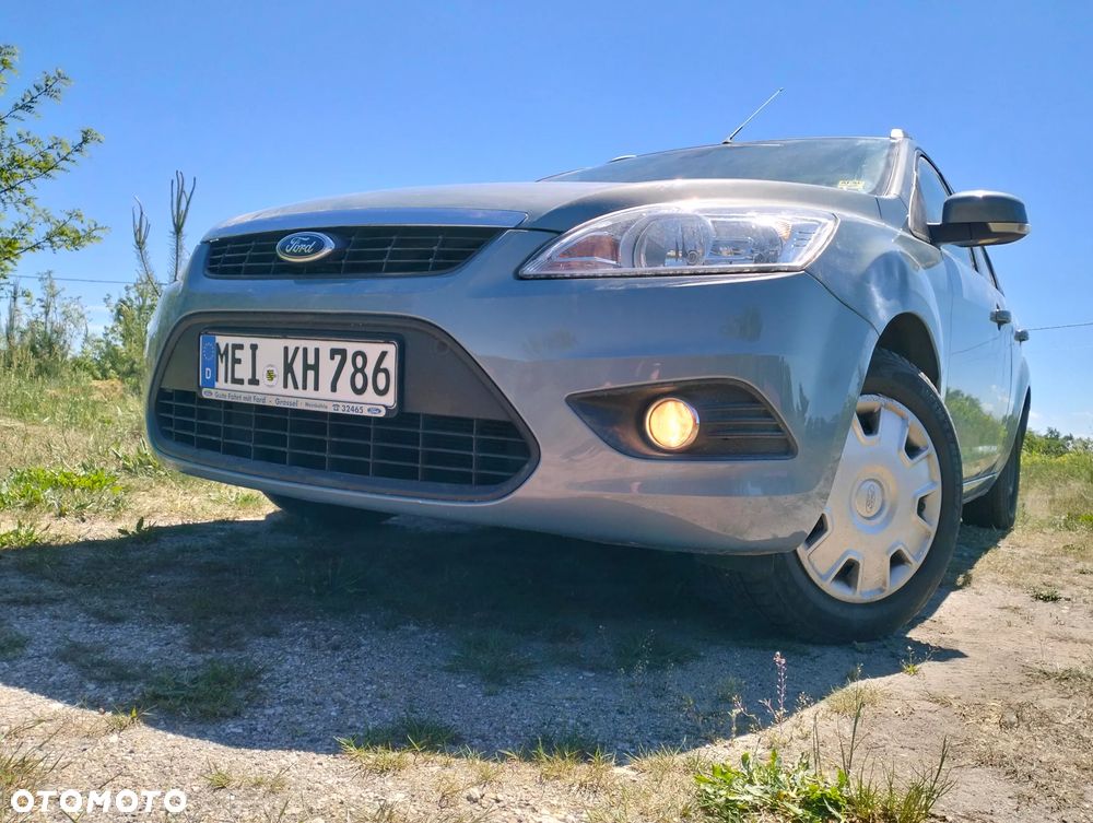 Ford Focus 1.6 16V Trend - 8