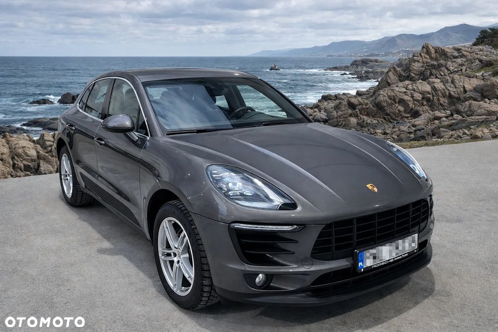 Porsche Macan - 1