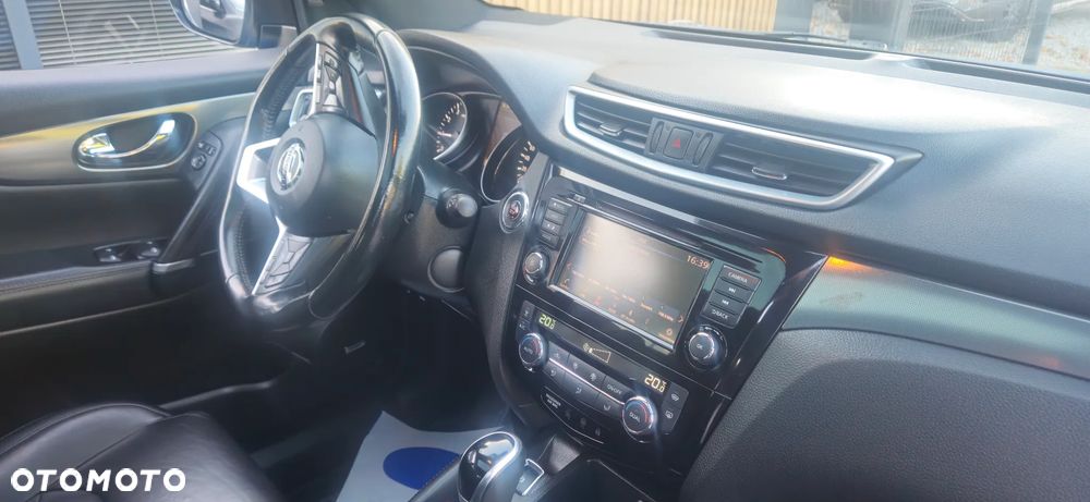 Nissan Qashqai 1.3 DIG-T DCT TEKNA+ - 25
