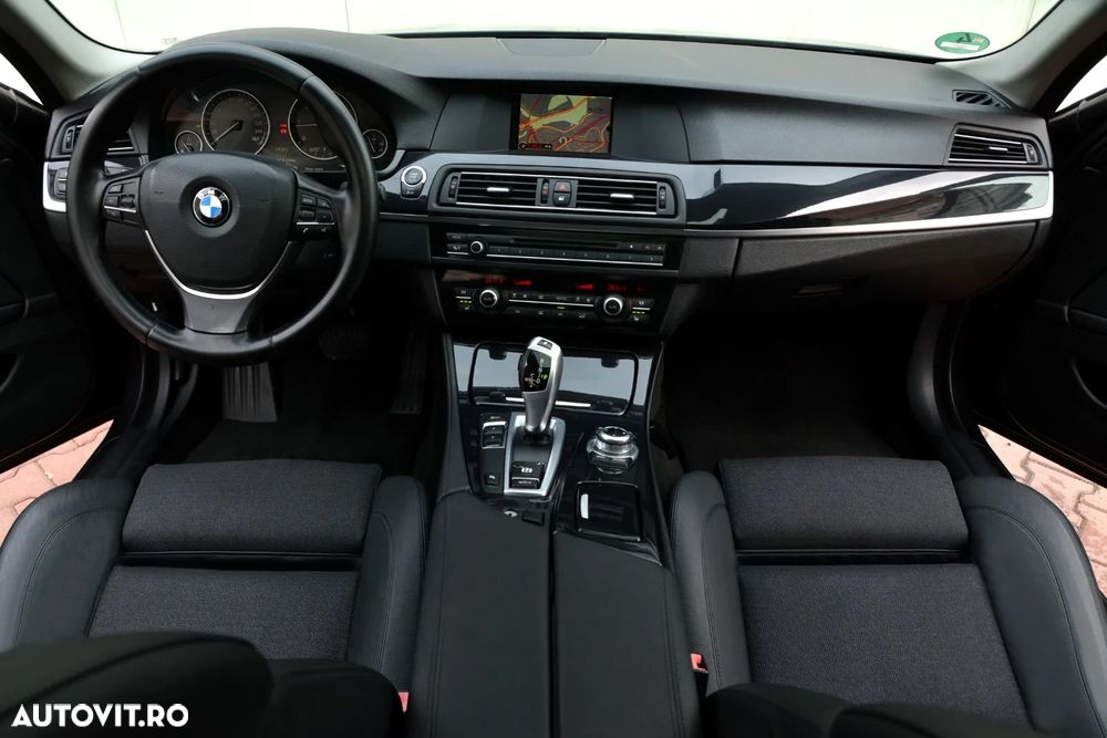 BMW Seria 5 520d Sport-Aut. - 5