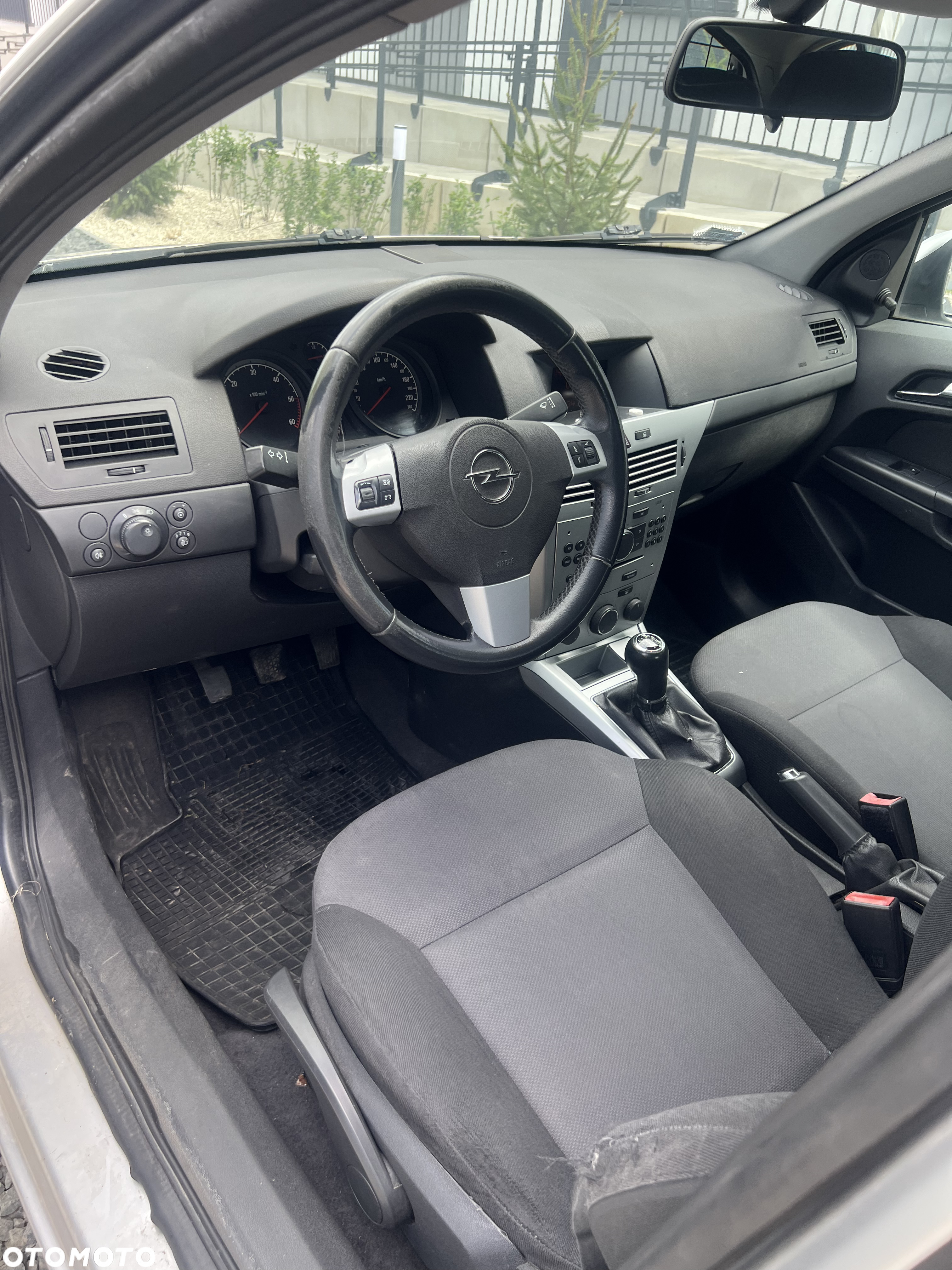 Opel Astra III 1.7 CDTI Cosmo - 9