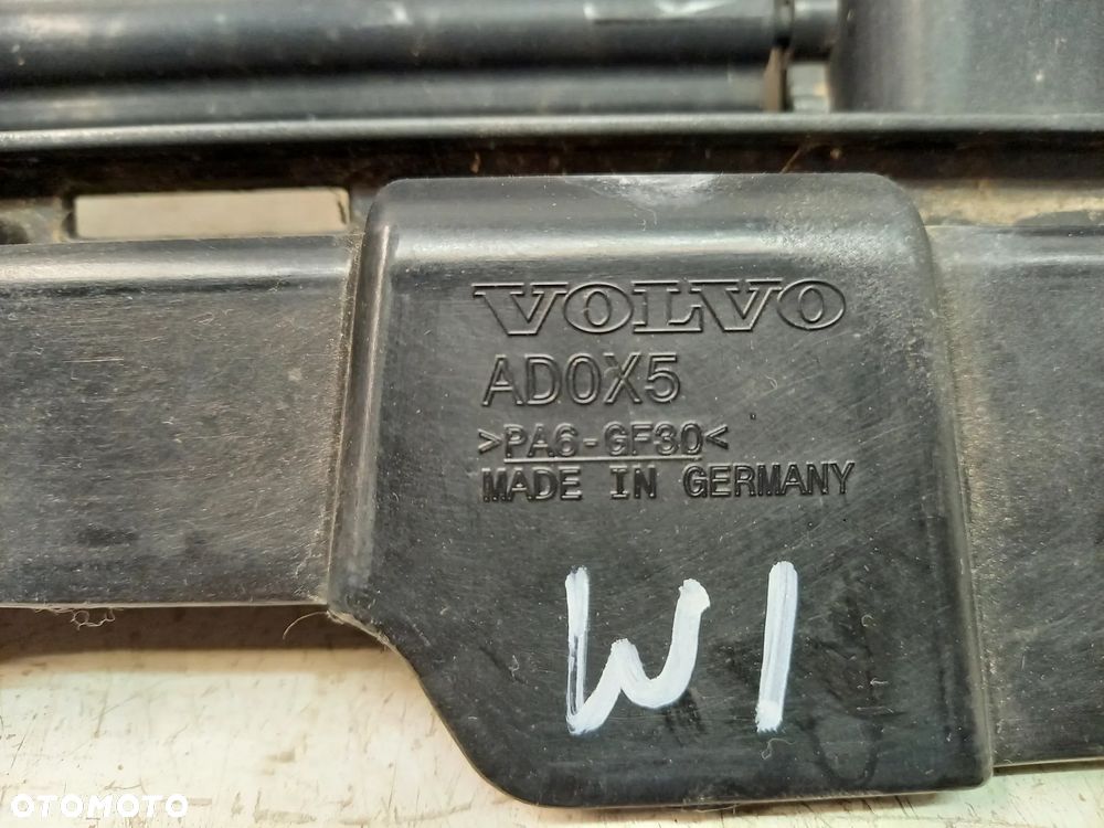 Volvo XC60 XC 60 II Wlot powietrza Wzmocnienie zaluzja roleta - 3