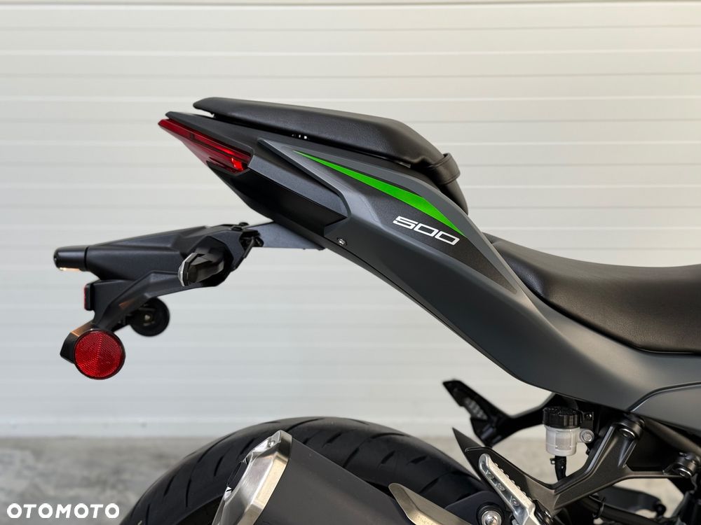 Kawasaki Ninja 500 - 19