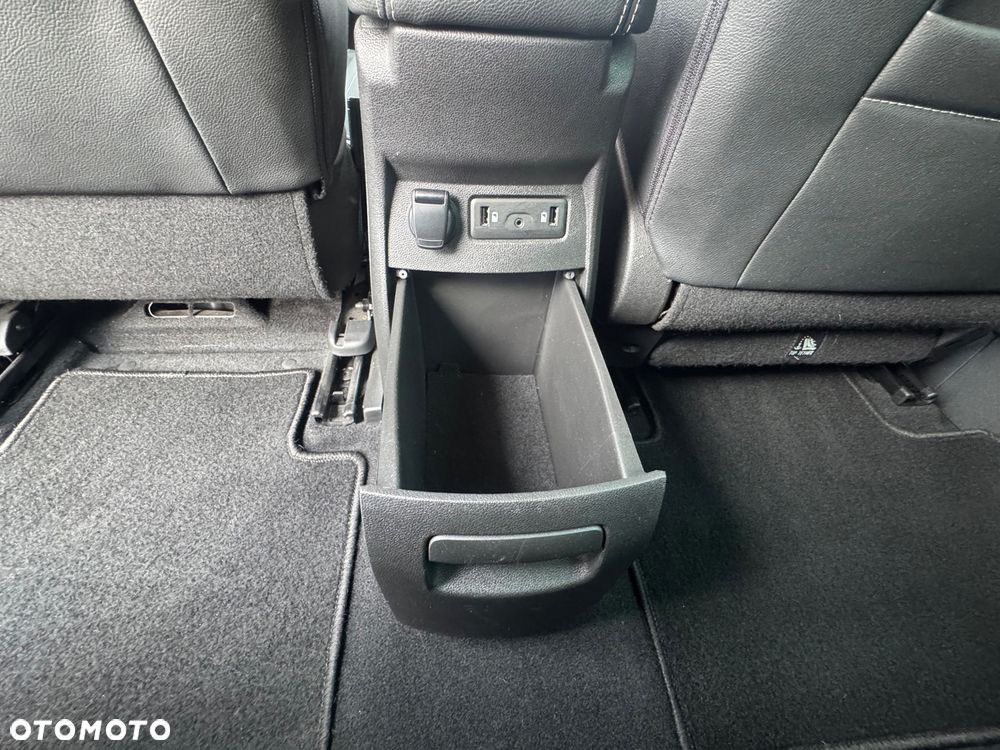 Renault Scenic - 29