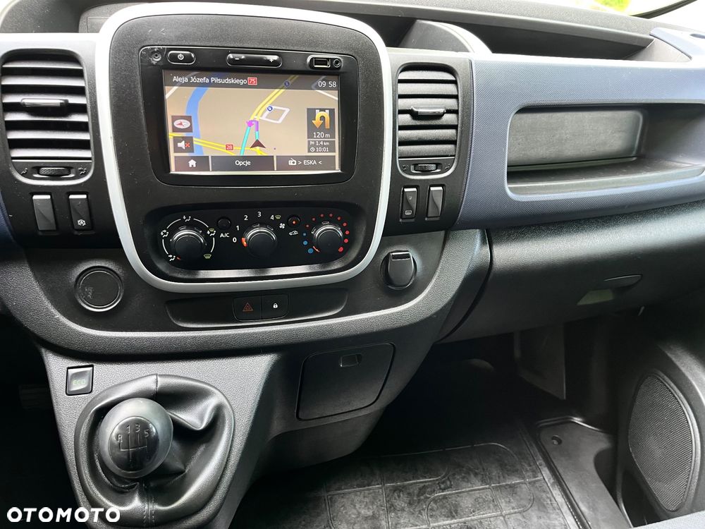 Opel Vivaro - 14