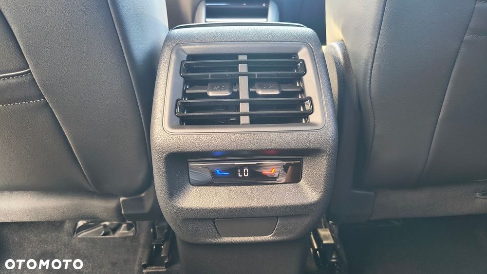 Volkswagen Tiguan - 37