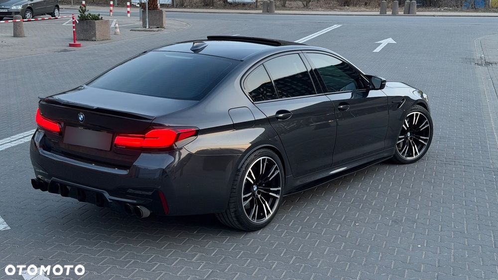 BMW M5 - 4