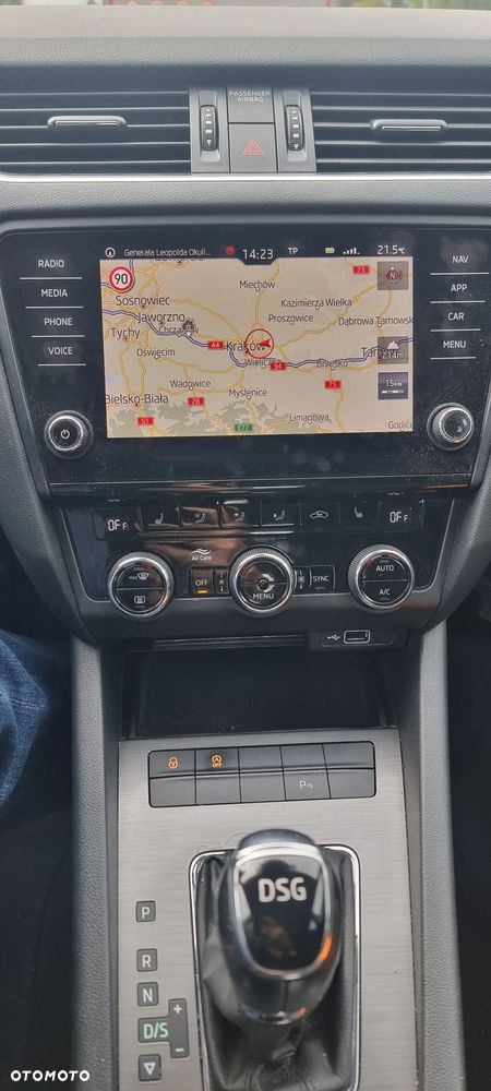 Skoda Octavia 2.0 TDI DSG Clever - 25